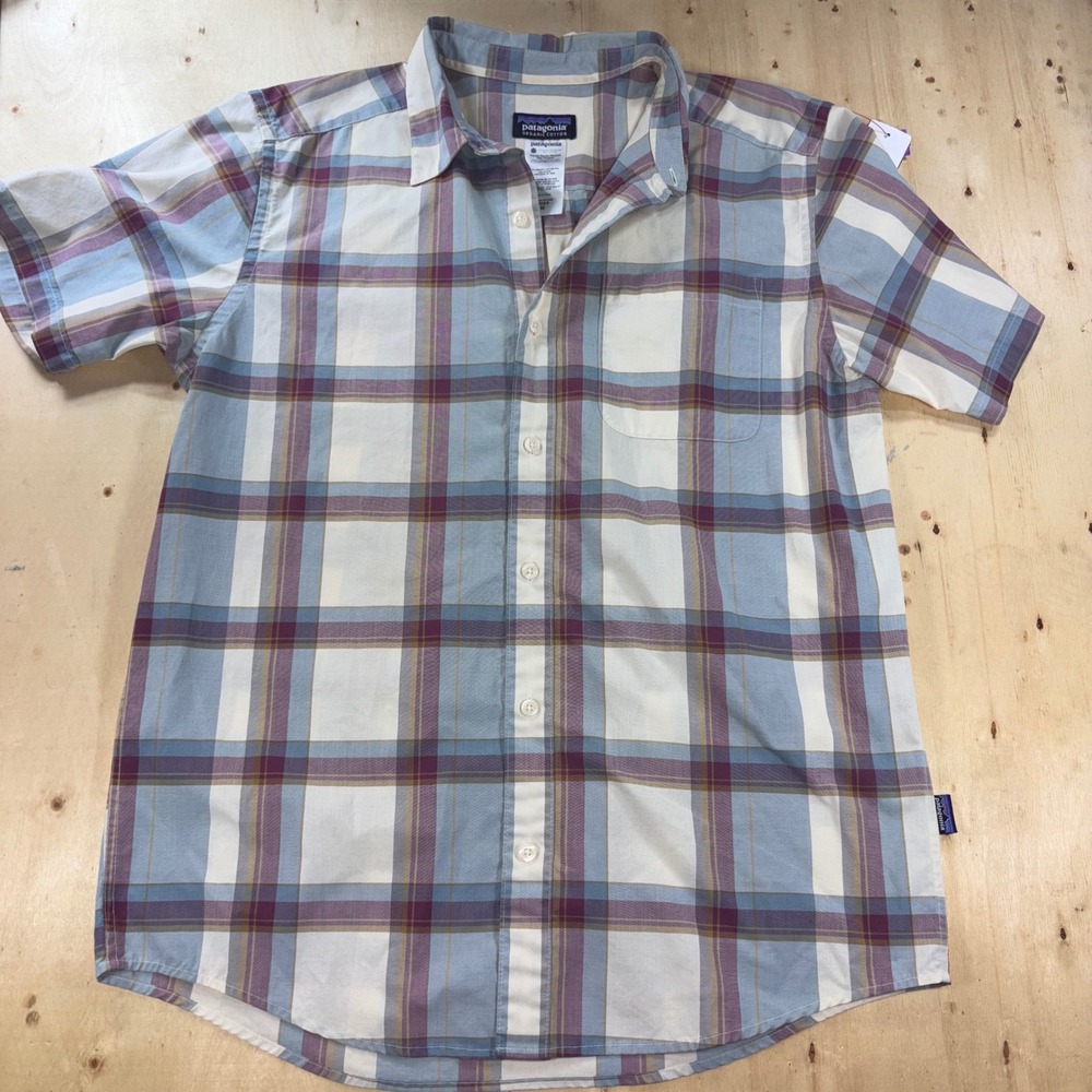 Patagonia Mens M Organic Cotton Plaid Short Sleeve Button Up Shirt Blue